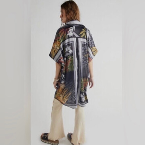 Free People Tops - - Free people island time kimono